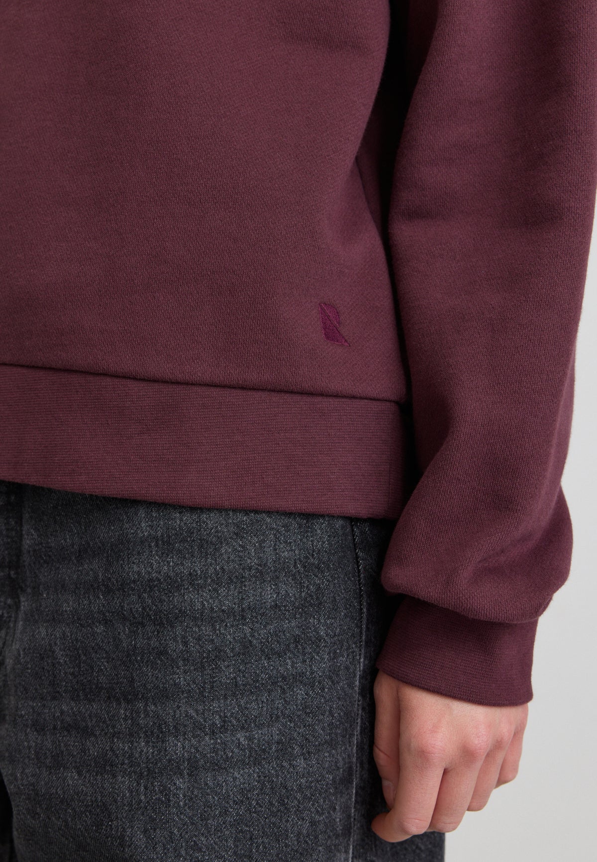 NERINE Sweatshirt