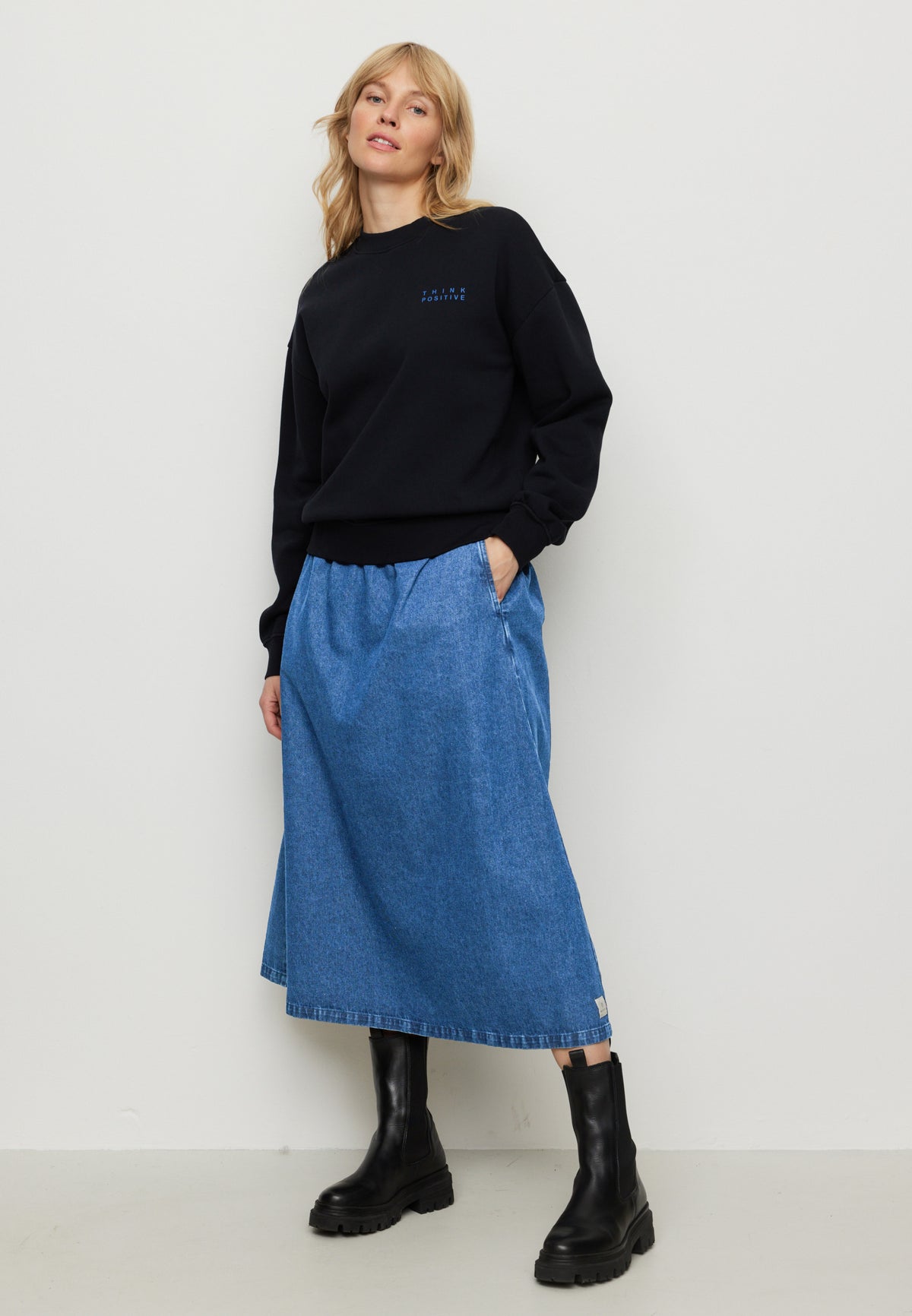 NERINE THINK POSITIVE Sweat