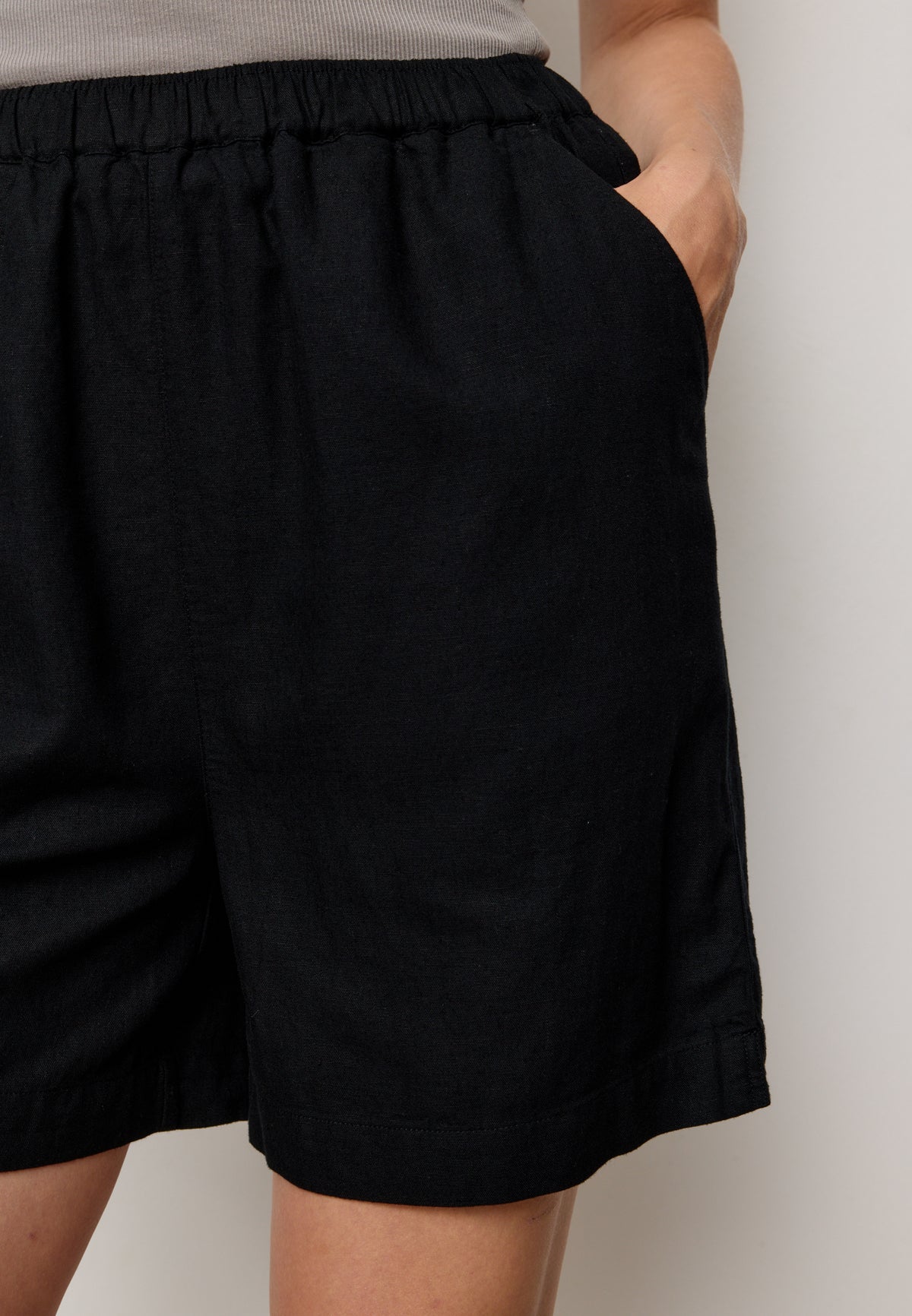 FIR Shorts
