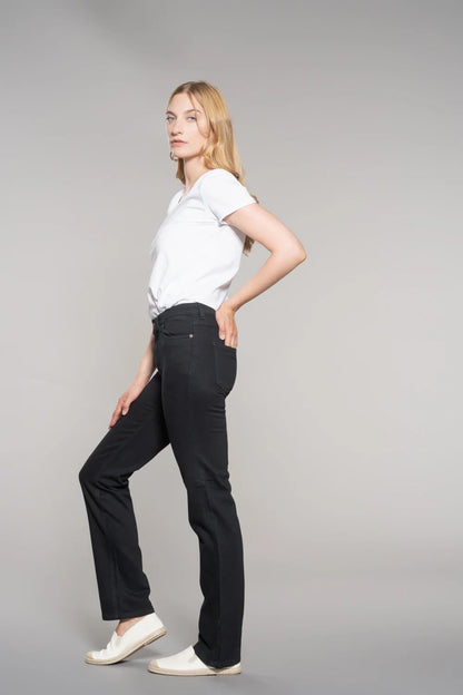 fv-Fin:na - Straight Cut - High Waist
