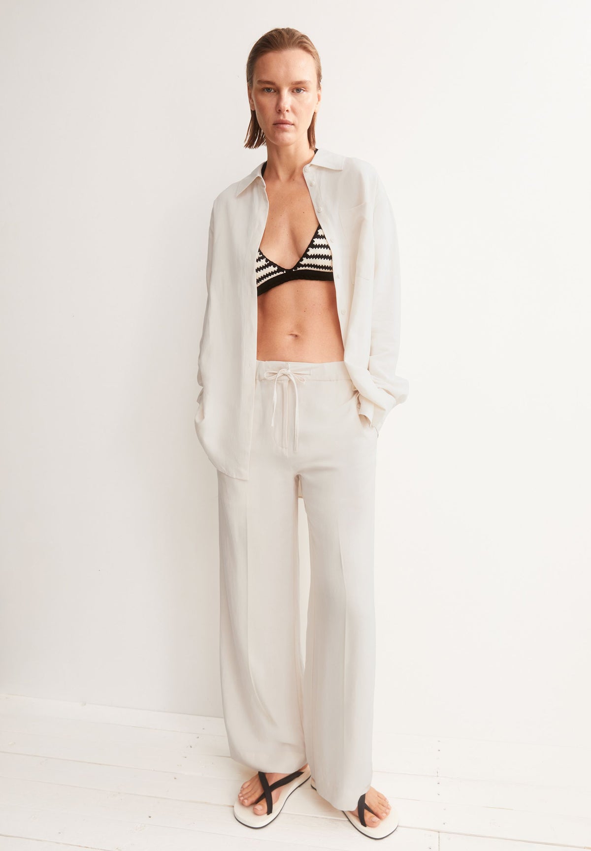 LINEN BLEND STRAIGHT LEG PANT