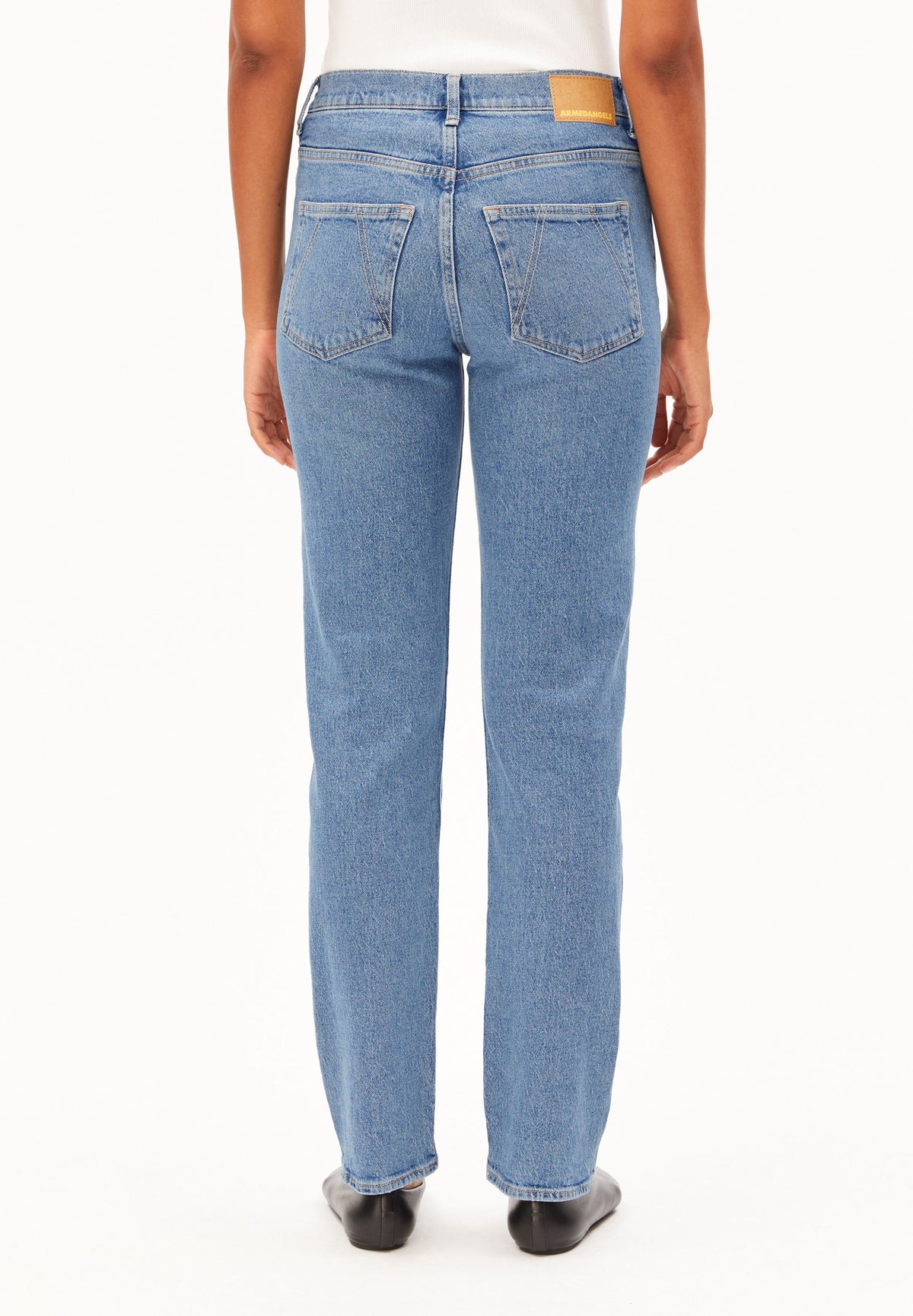 CARENAA MID STRAIGHT JEAN