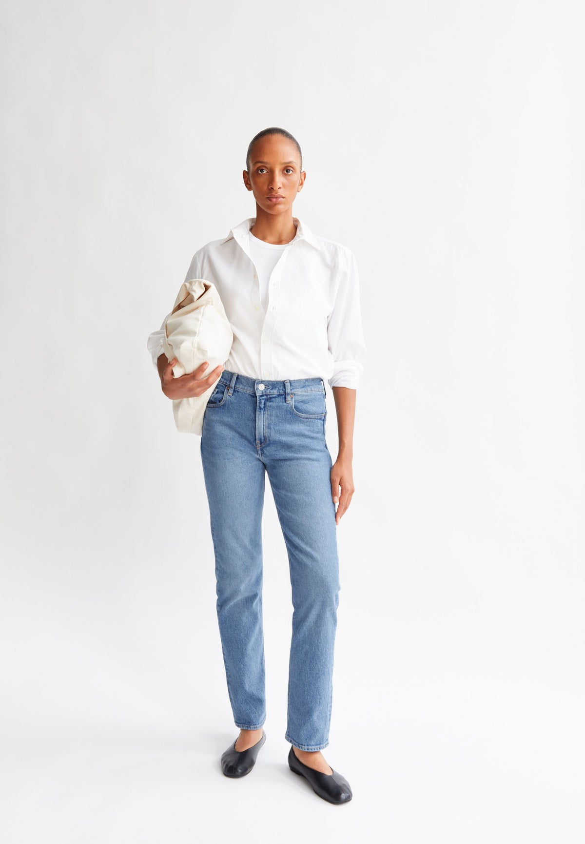 CARENAA MID STRAIGHT JEAN
