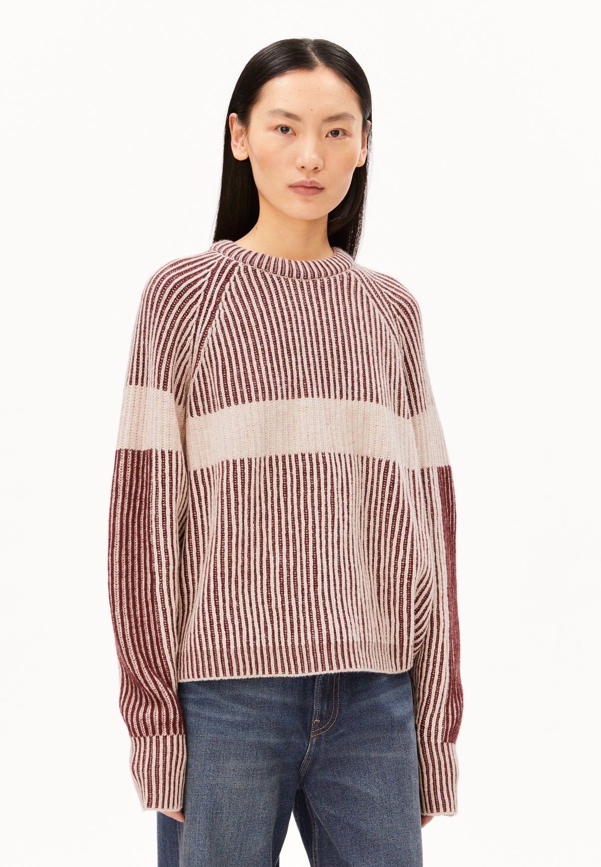 RIB ARTWORK KNIT SWEATER