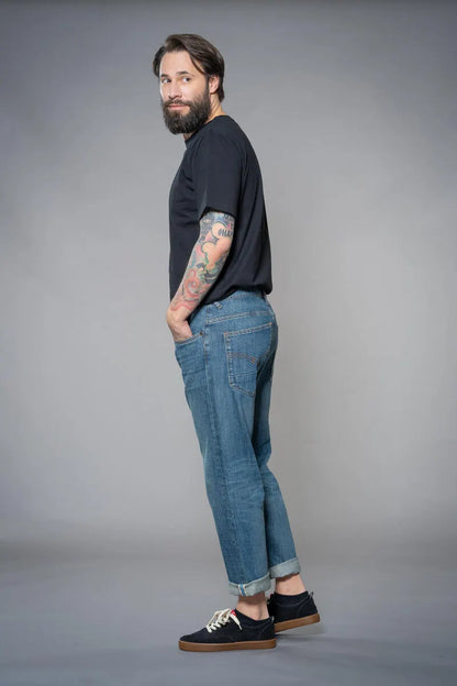 fv-Bro:nx - Relaxed Fit - Medium Waist
